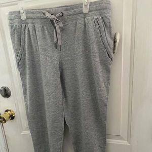 Secret Treasures Ladies Joggers Medium